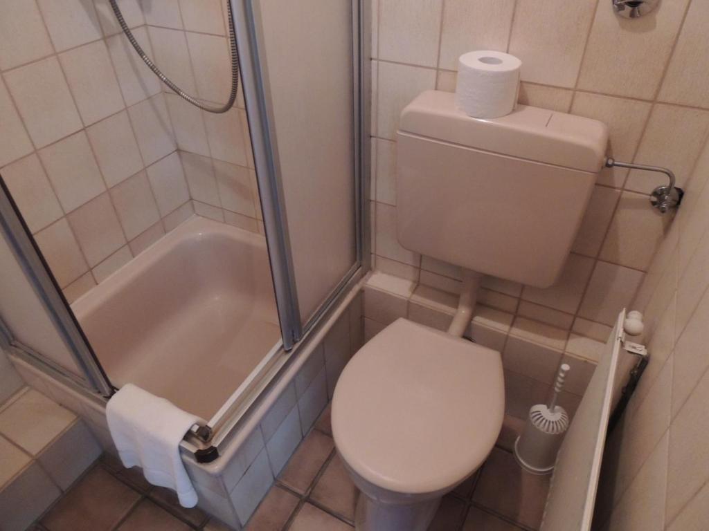 Hotel Am Flughafen Köln Rum bild